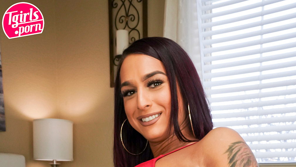 Aspen Brooks & Khloe Kay